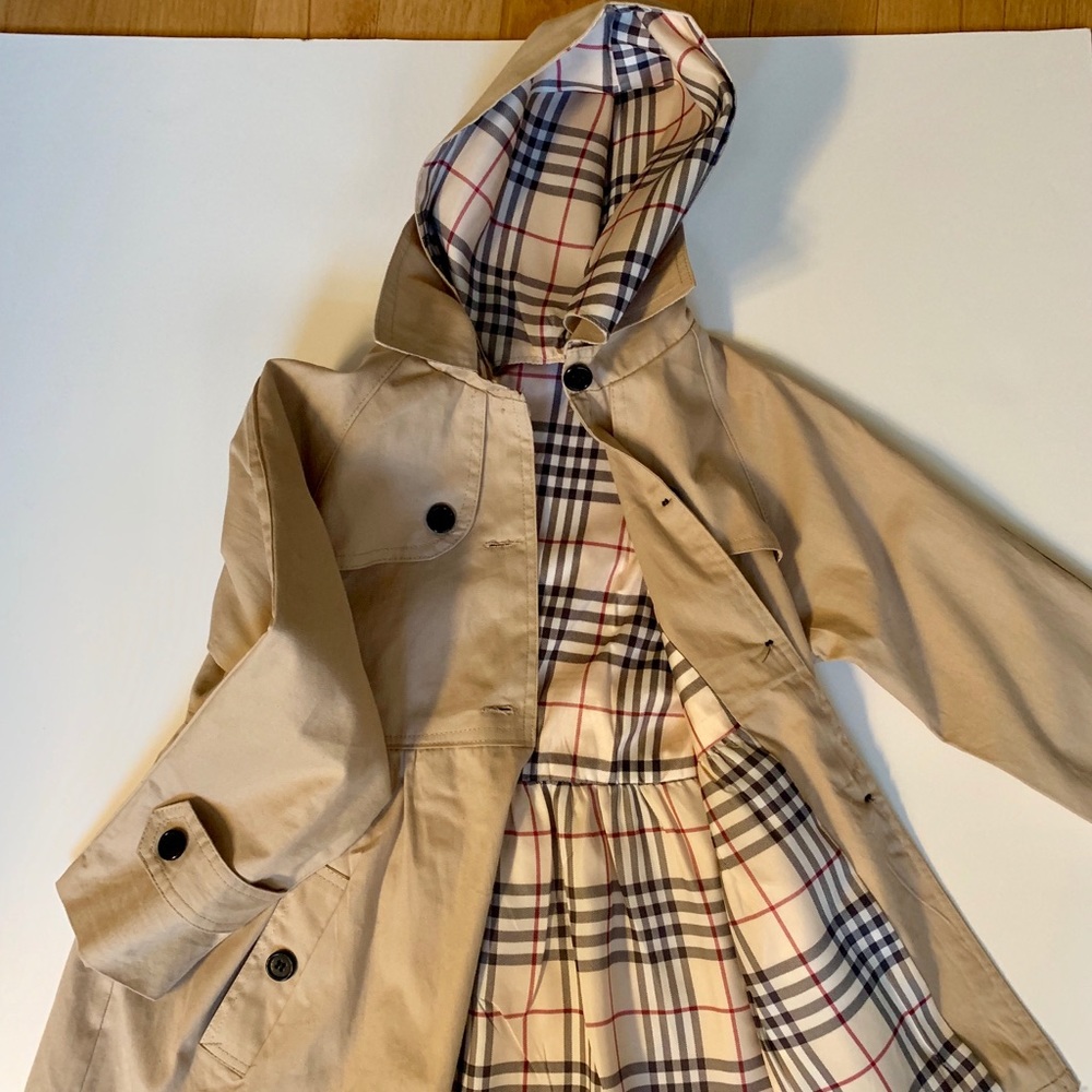 Trench coat girls